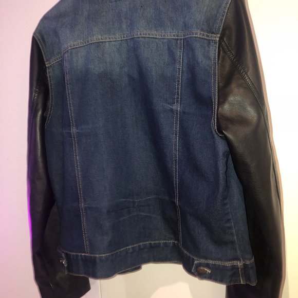 William Rast Denim Jacket - Picture 4 of 5